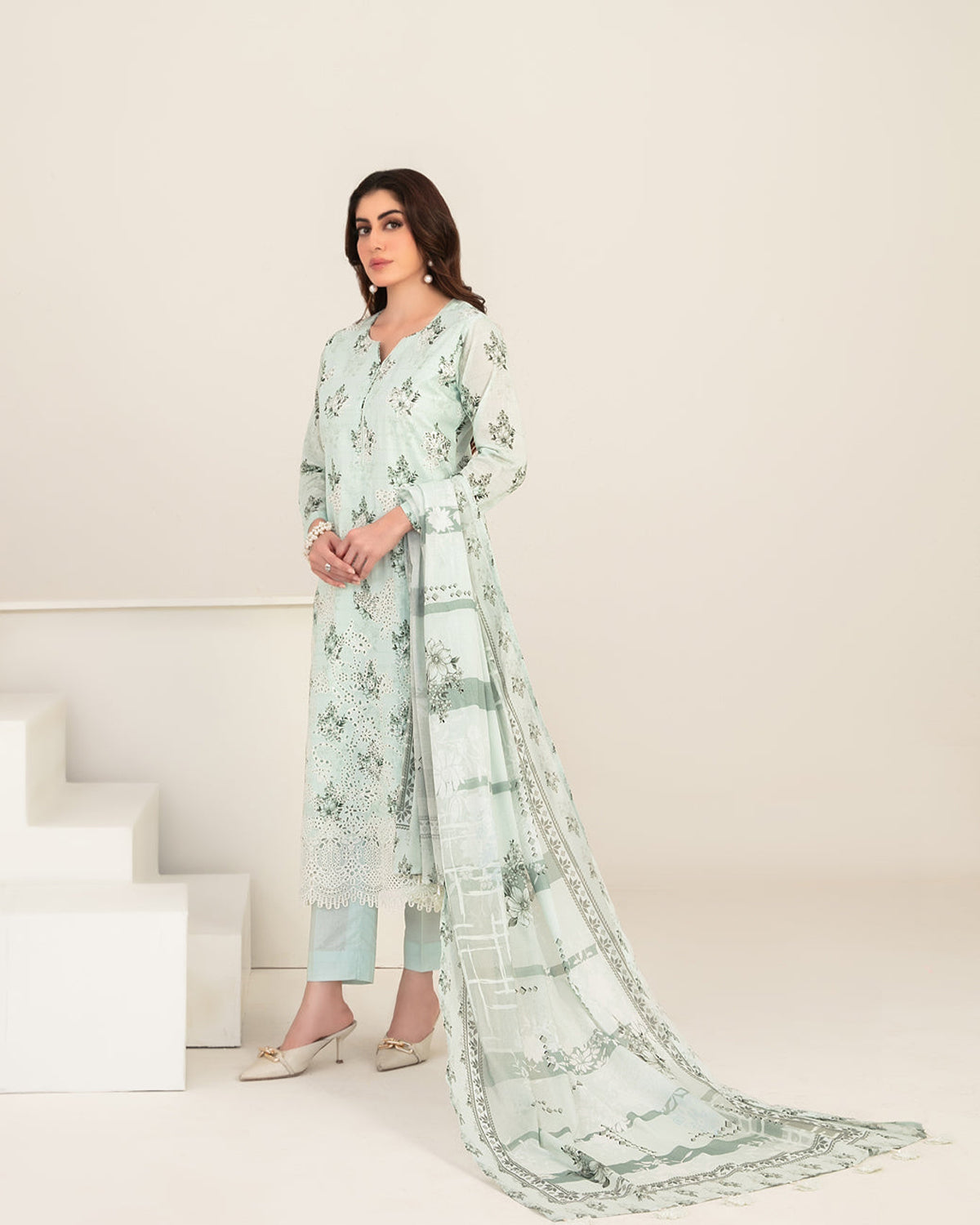 Meem 3pcs Un-Stitched Emb Printed Lawn [D-3862]