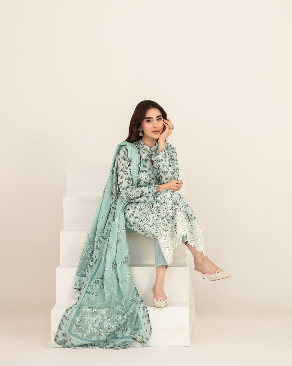Meem 3pcs Un-Stitched Emb Printed Lawn [D-3865]