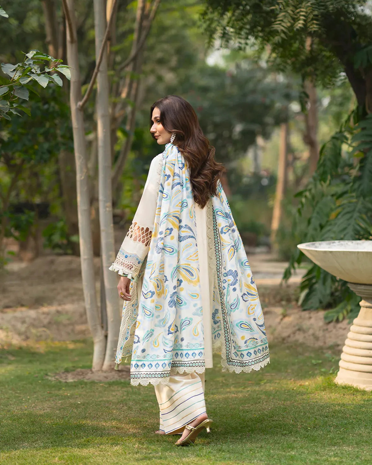 AN-005 | 3 PC Lawn