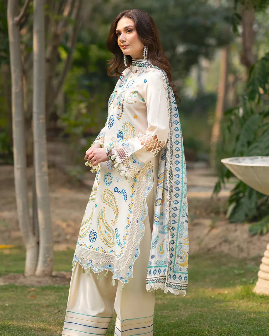 AN-005 | 3 PC Lawn