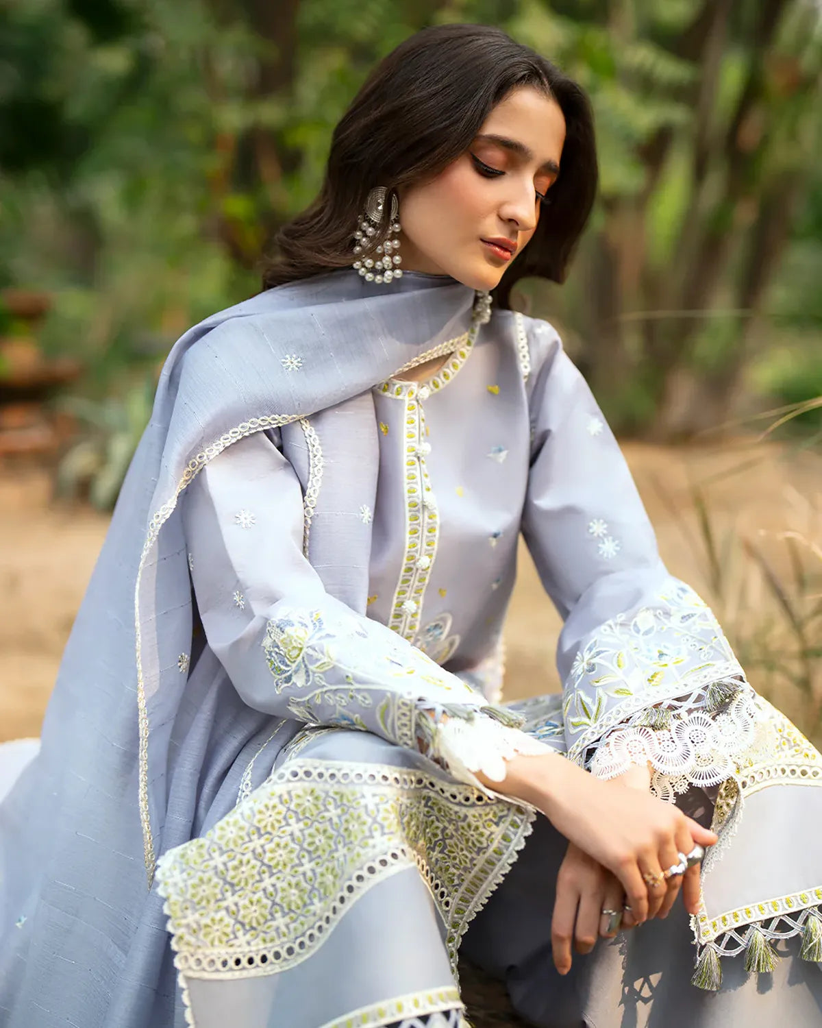AN-006 | 3 PC Lawn