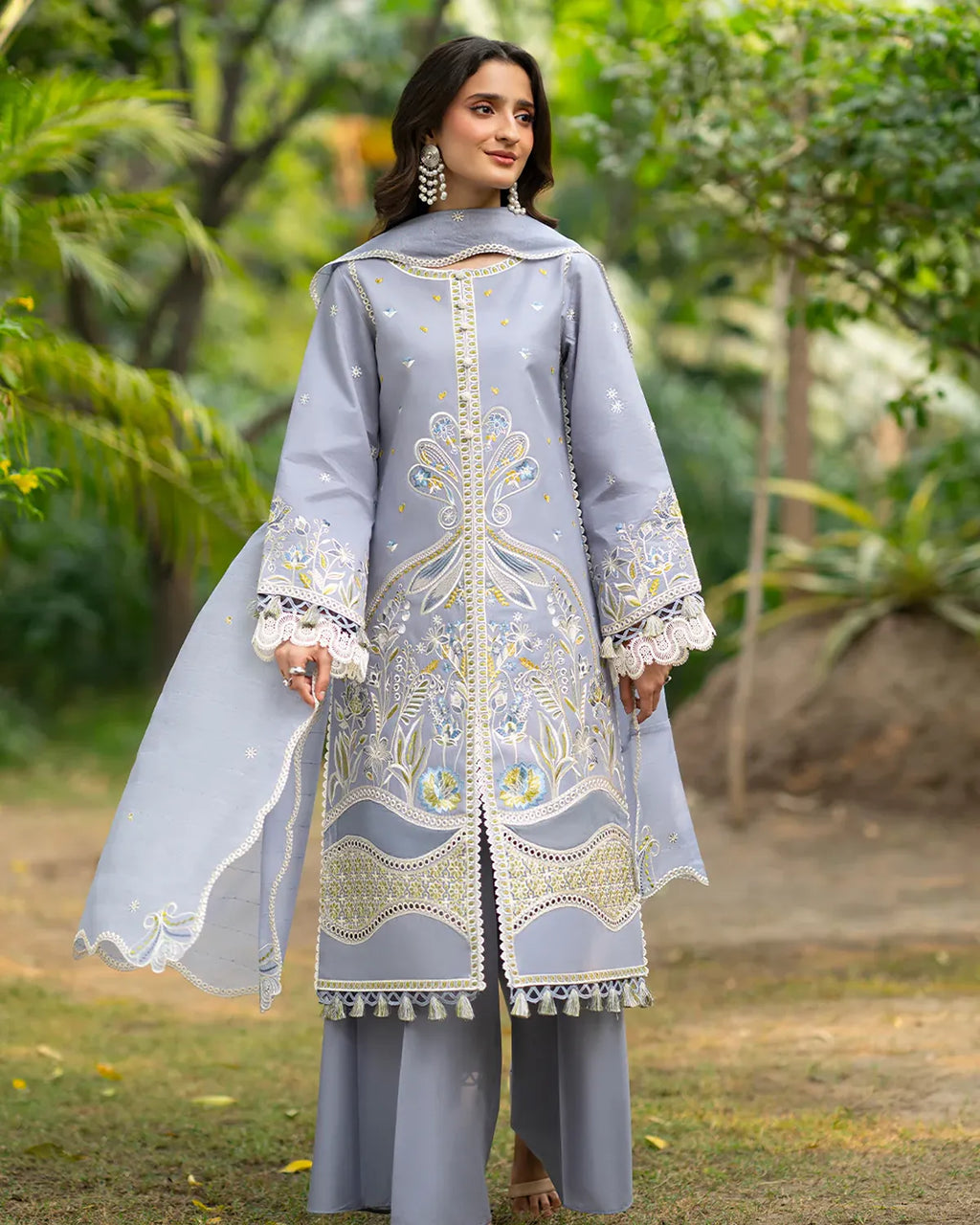 AN-006 | 3 PC Lawn