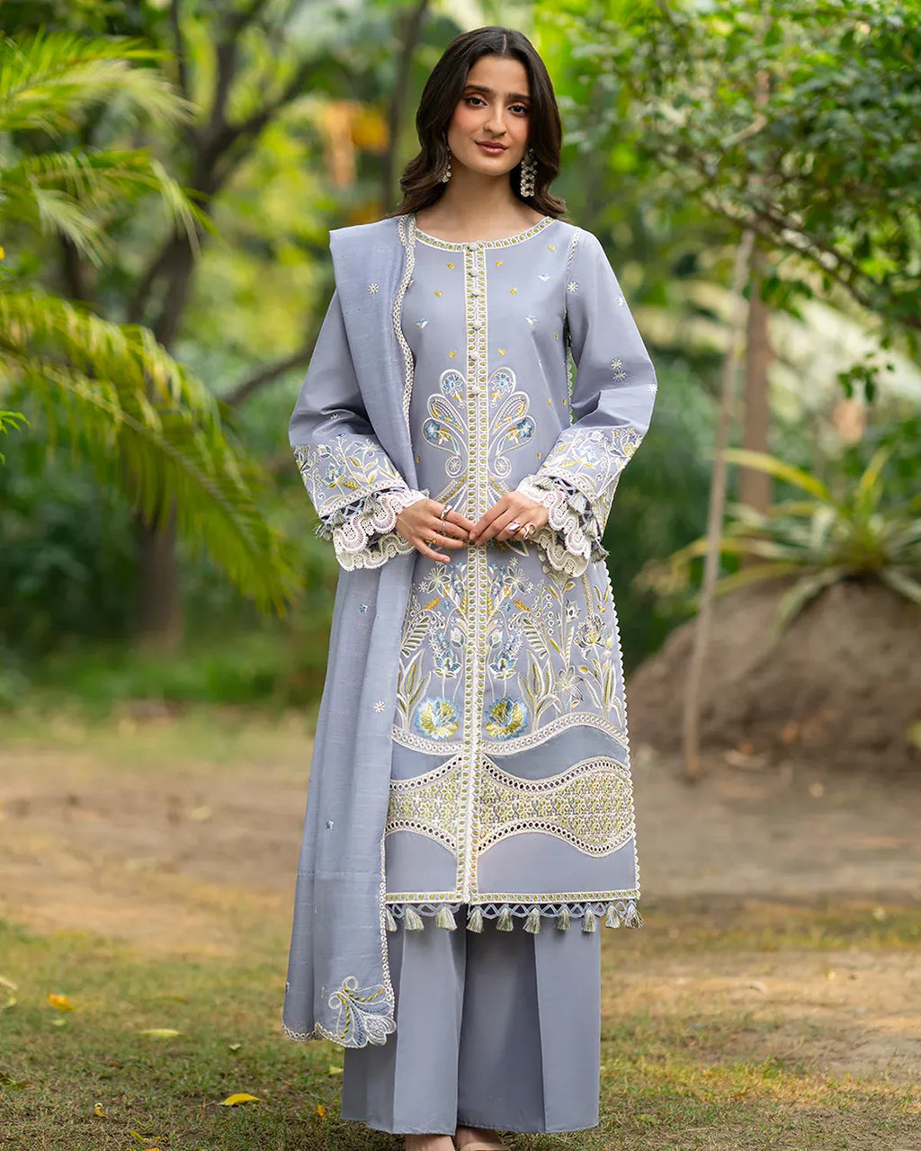 AN-006 | 3 PC Lawn