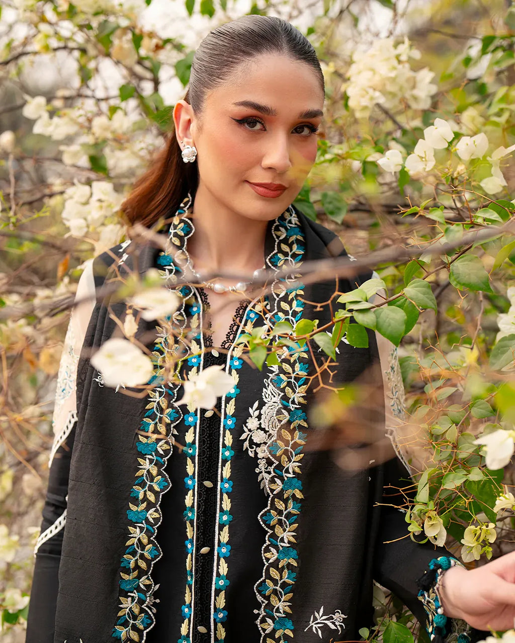 AN-011 | 3 PC Lawn