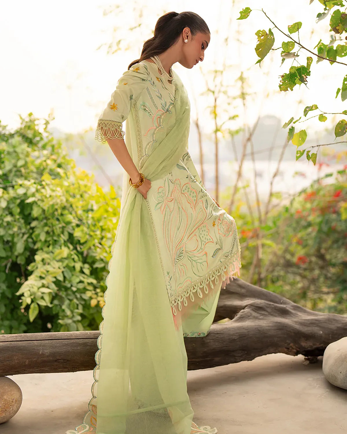 AN-012 | 3 PC Lawn