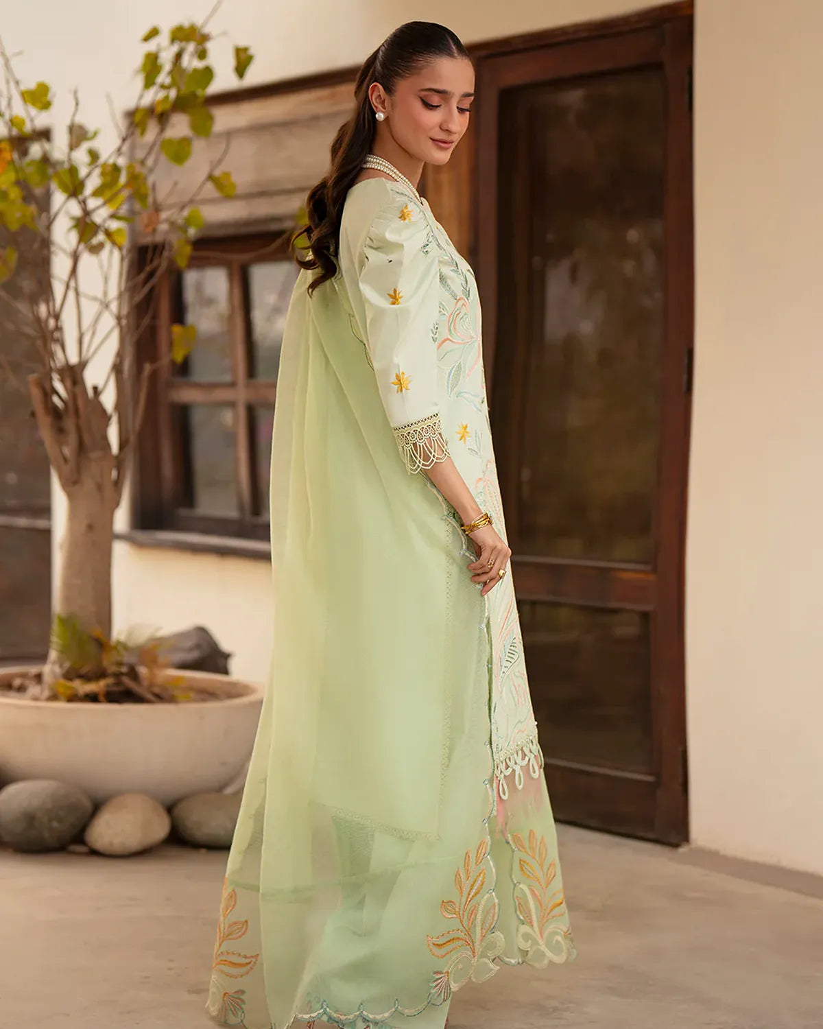 AN-012 | 3 PC Lawn